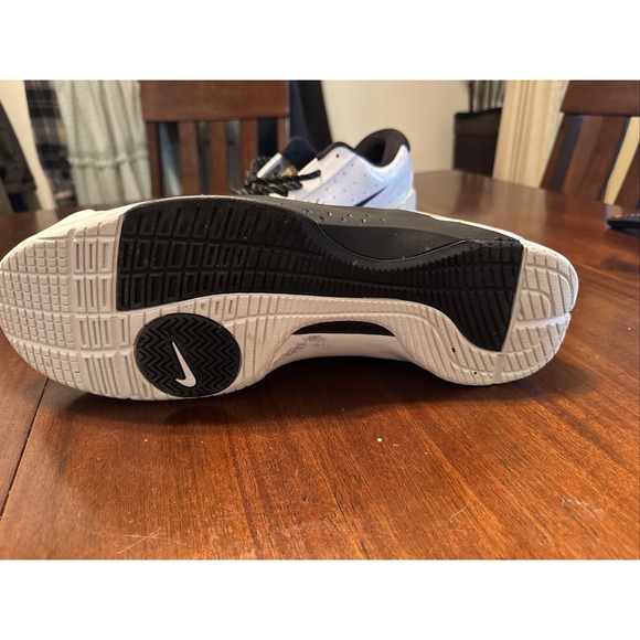 Nike Hyperdunk 2009 White Black Basketball Shoes‎ Size 17 (395469-104) - Picture 7 of 8